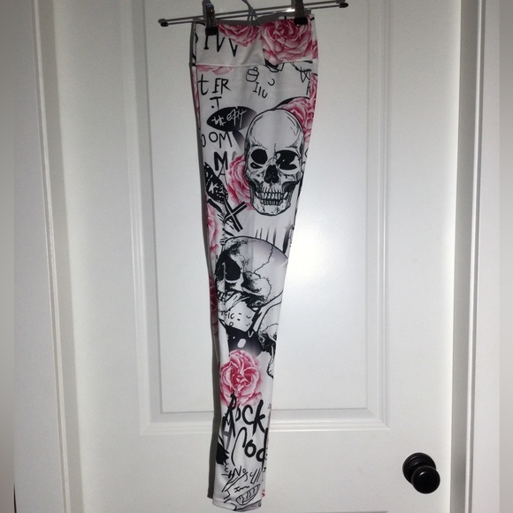 Skull rose leggings - Picture 4 of 4